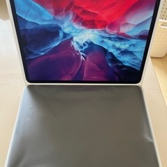 iPad Pro (第4世代) 12.9インチ 256GB シル...