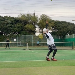 硬式テニス練習仲間募集