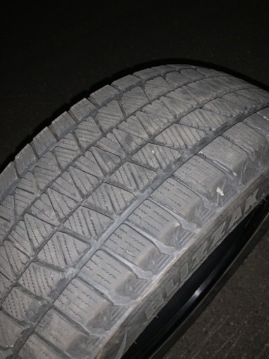 235/55R19 DM-V3 スタッドレスタイヤ4本