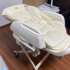 Combi 電動スリング　ハイローチェア