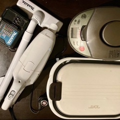 （セット購入者と取引中）炊飯器＋ホットプレート、マキタ掃除機セット