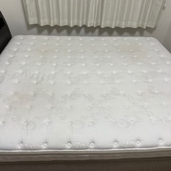 クイーンサイズ マットレスの画像