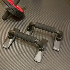 宅トレセット　除菌済み(ヨガマット、フォームローラー他)の画像