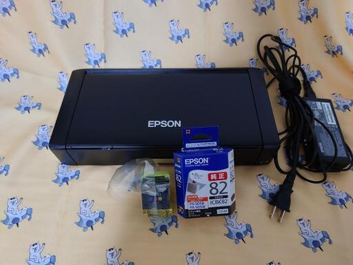 EPSONプリンター ブラック、カラー替えインク付き