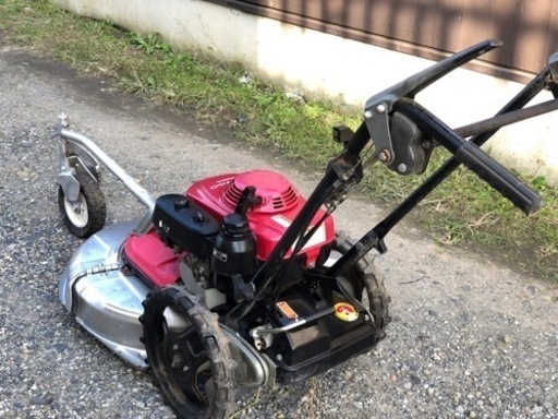 ホンダ　UM2160草刈機　