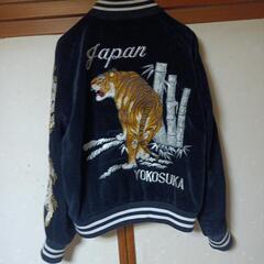 ベロア　スカジャン　トラ　サイズLの画像