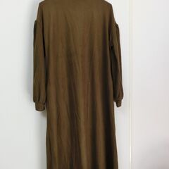 冬物ワンピースの画像