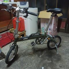 ミニベロ　折りたたみ自転車　アウトランク