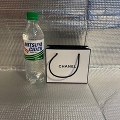 中古　シャネルの紙袋