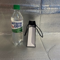 中古　シャネルの紙袋の画像