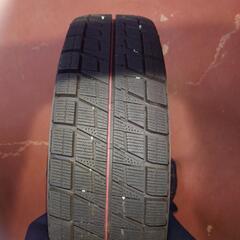175 70 14スタッドレスタイヤ1本の画像