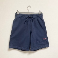 リーボックハーフパンツ　ネイビー　レディースXS