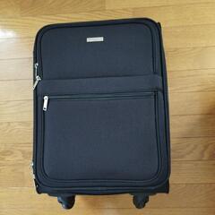 旅行用キャリーバッグ購入して数年経過してますが、使用回数少なく綺...