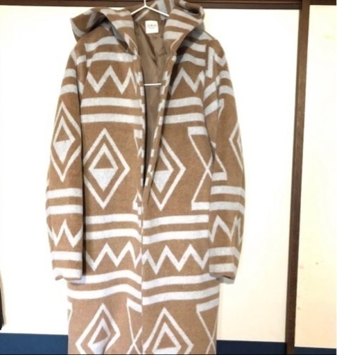 新品値下げましたアンティローザ　コート