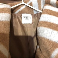 新品値下げましたアンティローザ　コートの画像