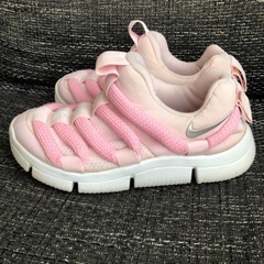 NIKE スニーカー 18センチ の画像