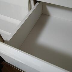 （問い合わせ中止）白ダンス（傷あり）の画像