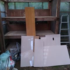 早い者勝ち★DIY建材・資源材★門扉・キッチンパネル端材・フローリング板の画像