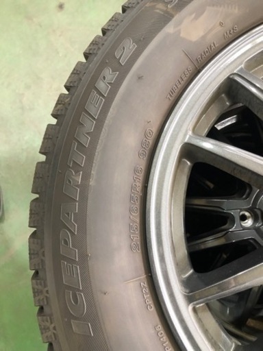 215/65R16 スタッドレスタイヤセット　取引中
