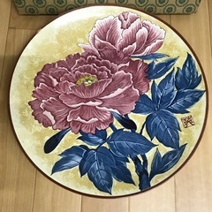 牡丹か芍薬の華やかな大皿　118