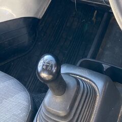 ☆　スズキキャリー　4WD　車検令和5年11月　エアコン　パワステ　99,386 km　MT　☆の画像