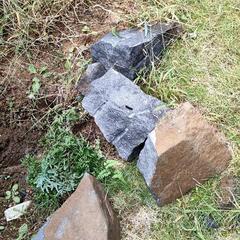 庭石　岩　差し上げます