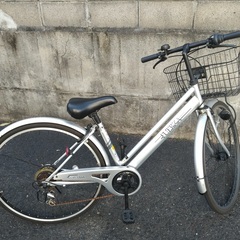 自転車　ママチャリ　シティサイクル