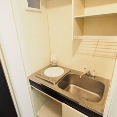 マイルドパレス阿佐谷P2　仲介手数料無料（ジモティーからの問い合わせ限定）阿佐谷駅徒歩７分　ロフト付きワンルーム。 − 東京都