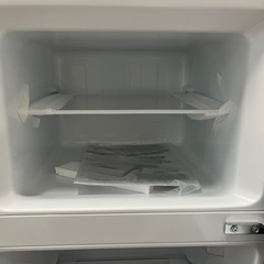 【未使用】2022年製　直冷式　ハイセンスノンフロン2ドア冷蔵庫120L/ブラック/配送設置可能の画像