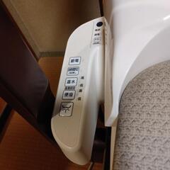 【受付終了】介護トイレ(温水シャワー付き)の画像