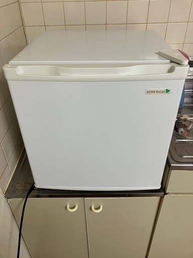 ヤマダ電機 ノンフロン冷蔵庫 YRZ-C05B1 2016年製 1ドア 45L ミニ冷蔵庫 YAMADA 小型冷蔵庫 1ドア冷蔵庫