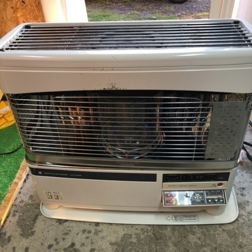 コロナ UH-F70PRF 密閉式石油ストーブ ポット式 屋内用 強制給排気形 強制対流形 床暖房用 2007年製