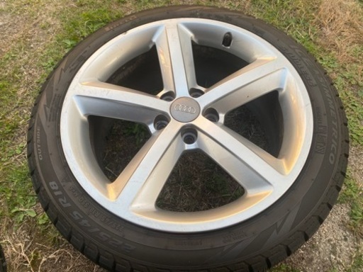 アウディスタッドレス　ホイール、タイヤ付きセット今日までA4