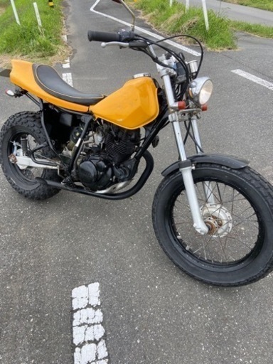 ヤマハ　tw200