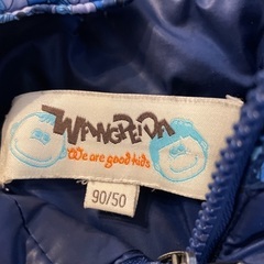 ダウンジャケット　男の子　紺色の画像