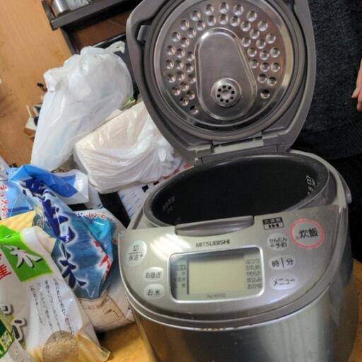 炊飯器