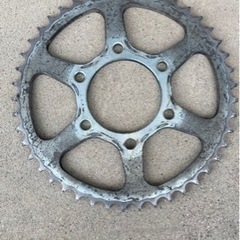 tw200 リヤ　スプロケットの画像