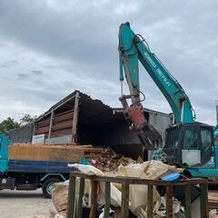業界経験者大歓迎/お弁当支給あり/稼ぎたい方必見/重機のスキルが身につく/長期休暇あり（重機オペレーター）の画像