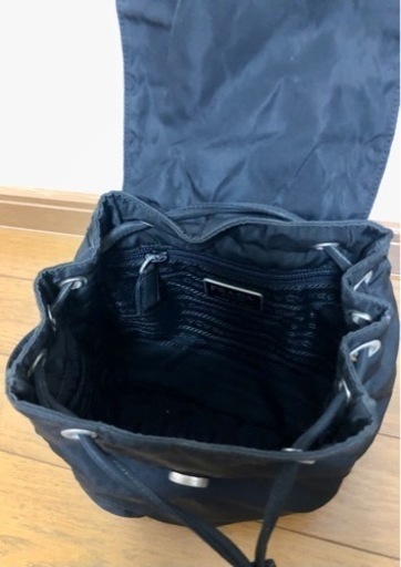 PRADAミニリュック正規品