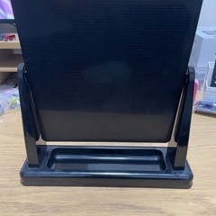 大きめの鏡の画像