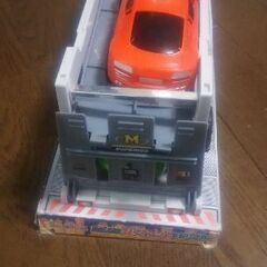 ジャイアントキャリアカーの画像