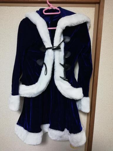 紺色サンタコスプレ