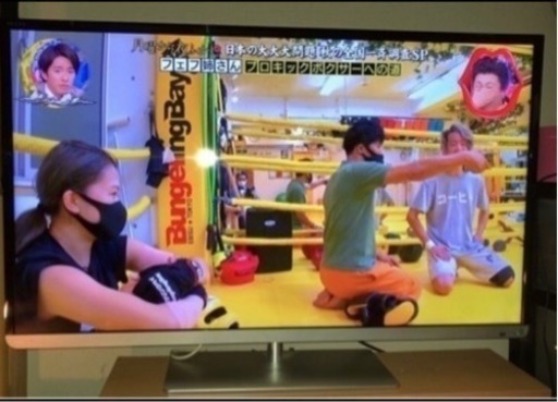 テレビ  40インチ