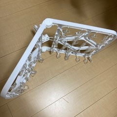 【受け渡し予定者あり】角ハンガー　洗濯物干し