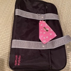 repipi armario スクールバッグ　1回のみ使用
