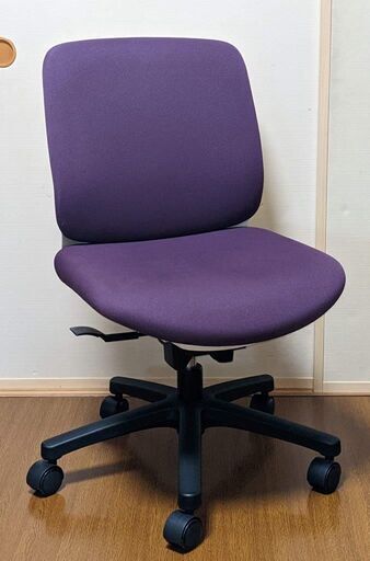 【値下げしました】【美品】ワークチェア　イトーキ　トルテR