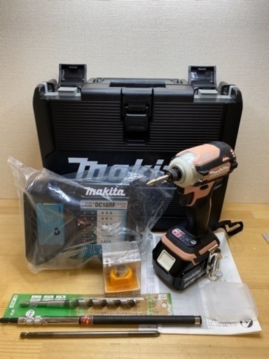 マキタ　TD171D  18V インパクトドライバ　セット