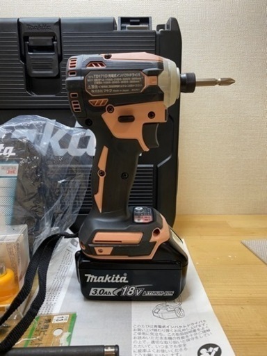 マキタ　TD171D  18V インパクトドライバ　セット