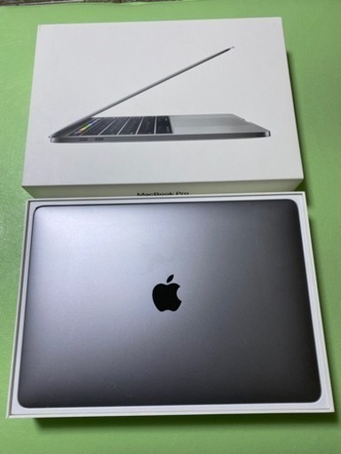 中古　Apple MacBook Pro A1706