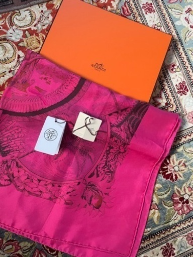 エルメス　タグありスカーフ　未使用